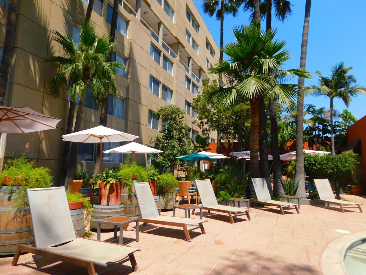 Hotel Palacio Azteca Тихуана Екстериор снимка