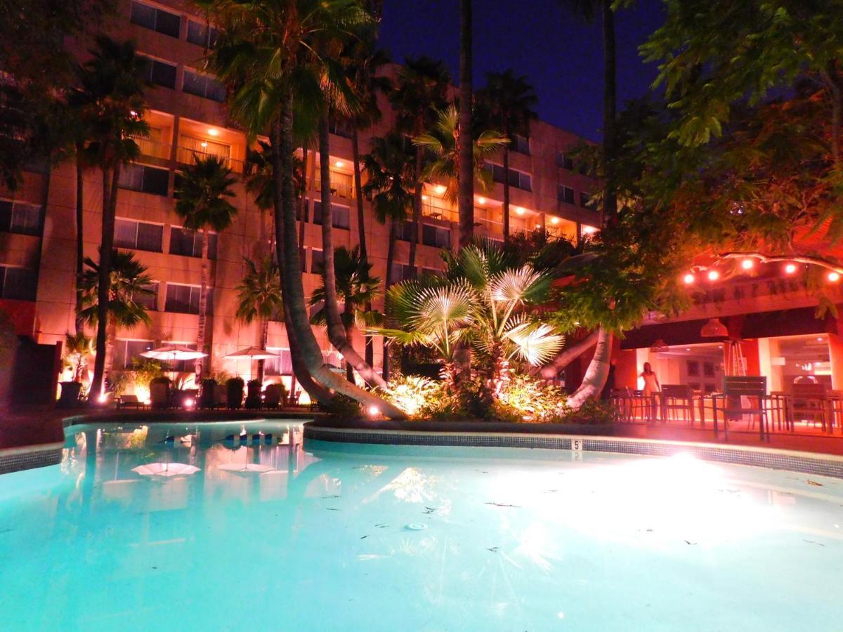 Hotel Palacio Azteca Тихуана Екстериор снимка