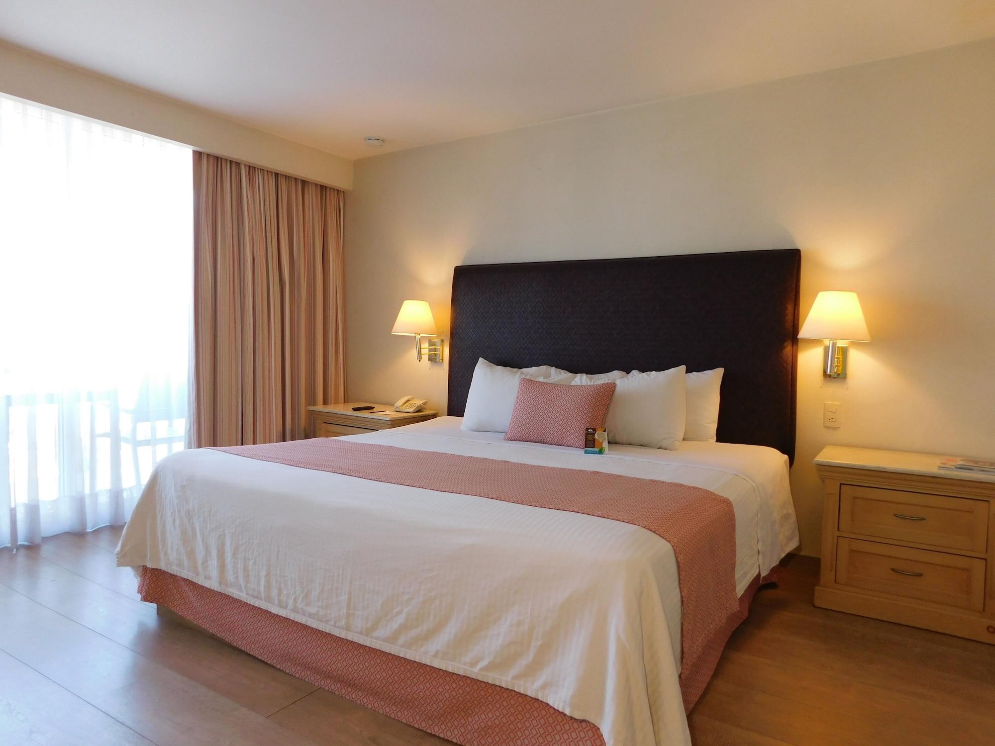 Hotel Palacio Azteca Тихуана Екстериор снимка