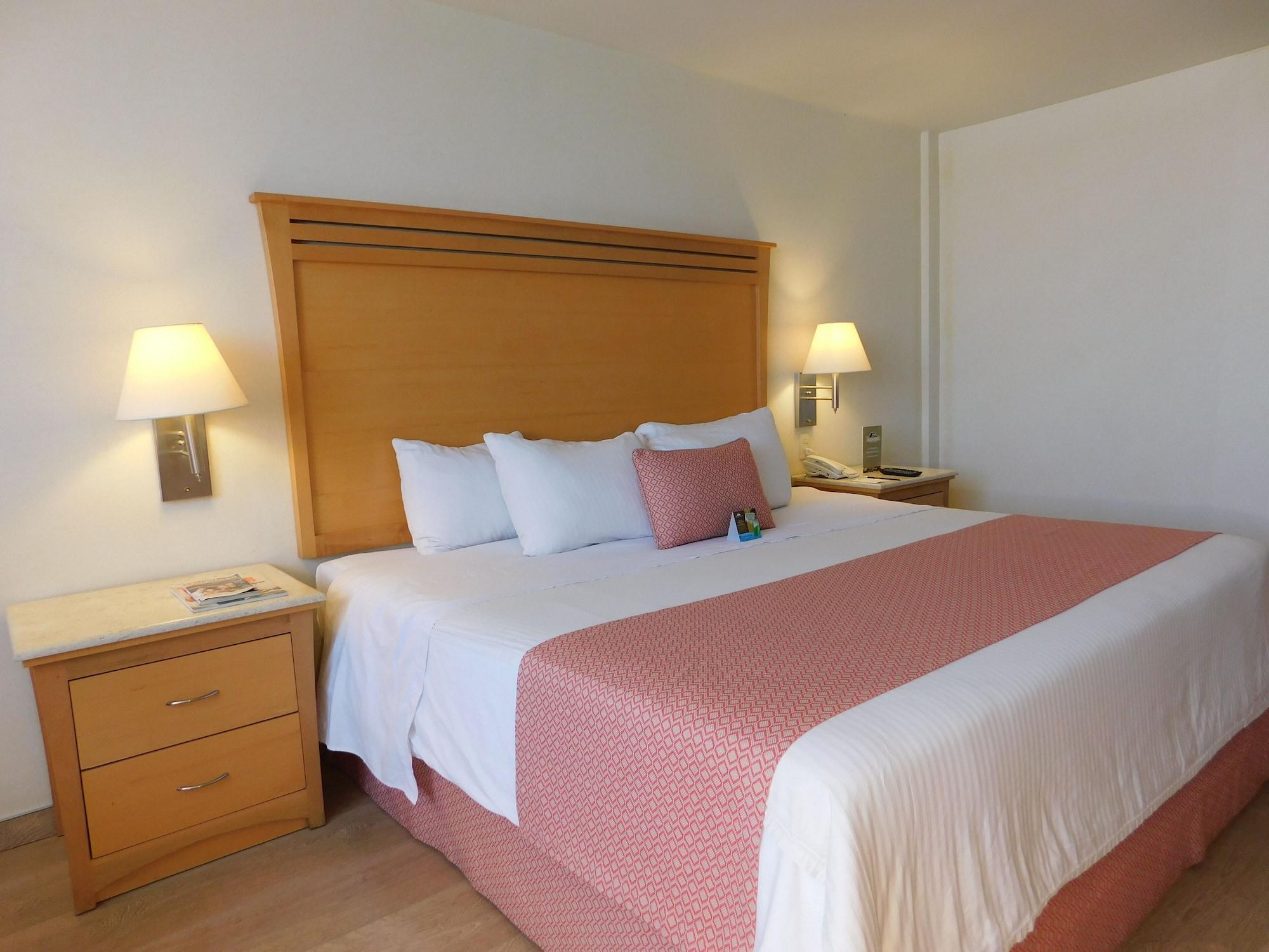Hotel Palacio Azteca Тихуана Екстериор снимка
