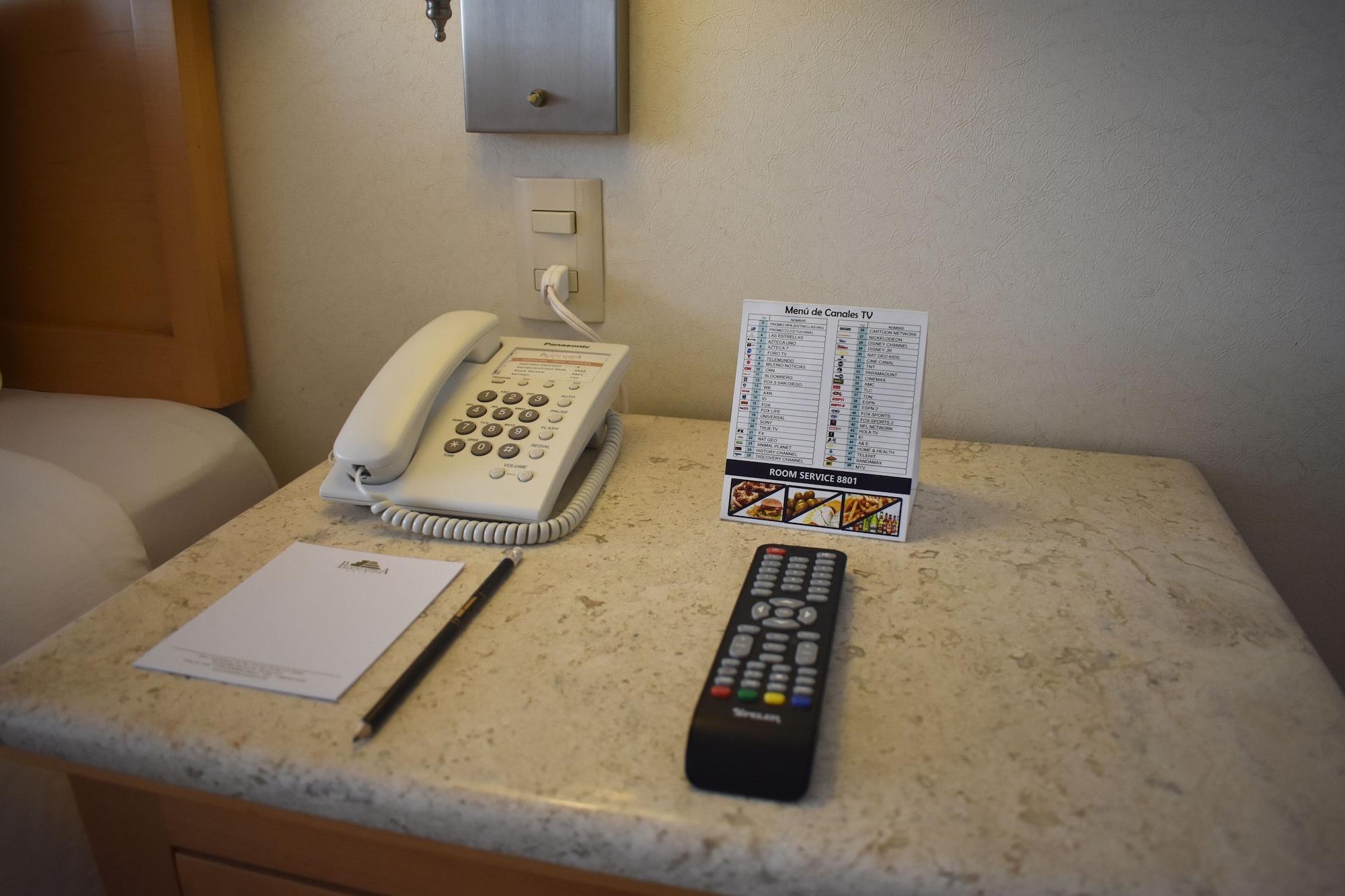 Hotel Palacio Azteca Тихуана Екстериор снимка