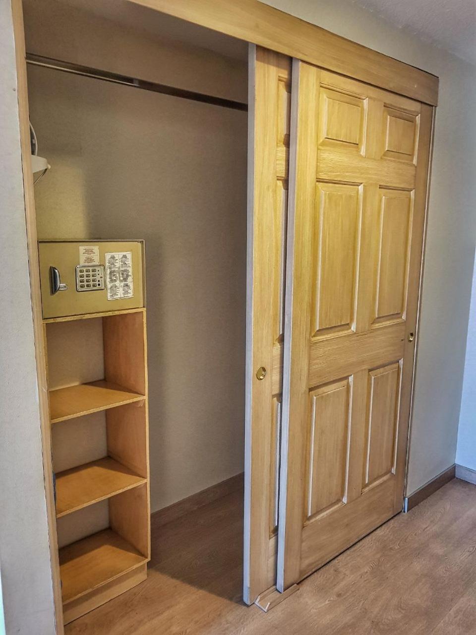 Hotel Palacio Azteca Тихуана Екстериор снимка